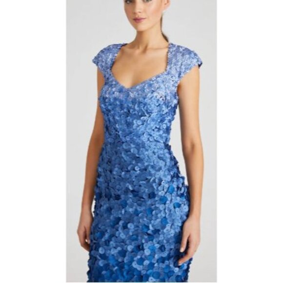 Theia Couture $648 Chelsea Ombre Blue Petal Formal Gown Maxi Dress Size 8 NWT - Picture 3 of 8